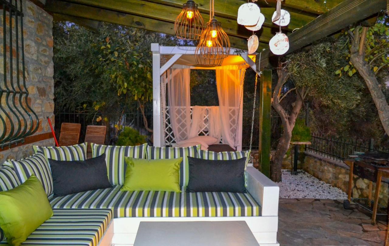 Nikos Stone House 80m From The With Wifi Holiday home Gerakini