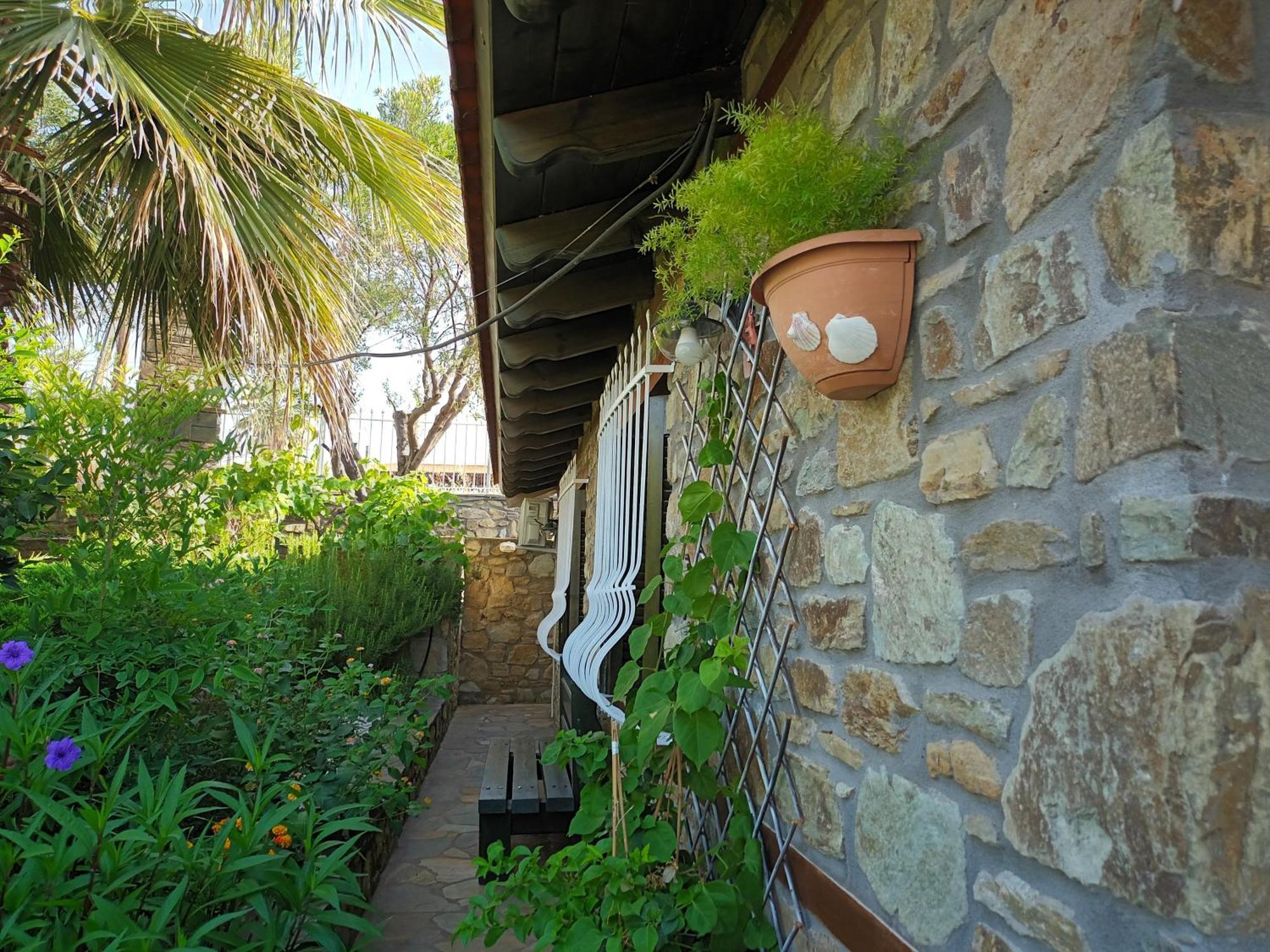 Nikos Stone House 80m From The With Wifi Holiday home *